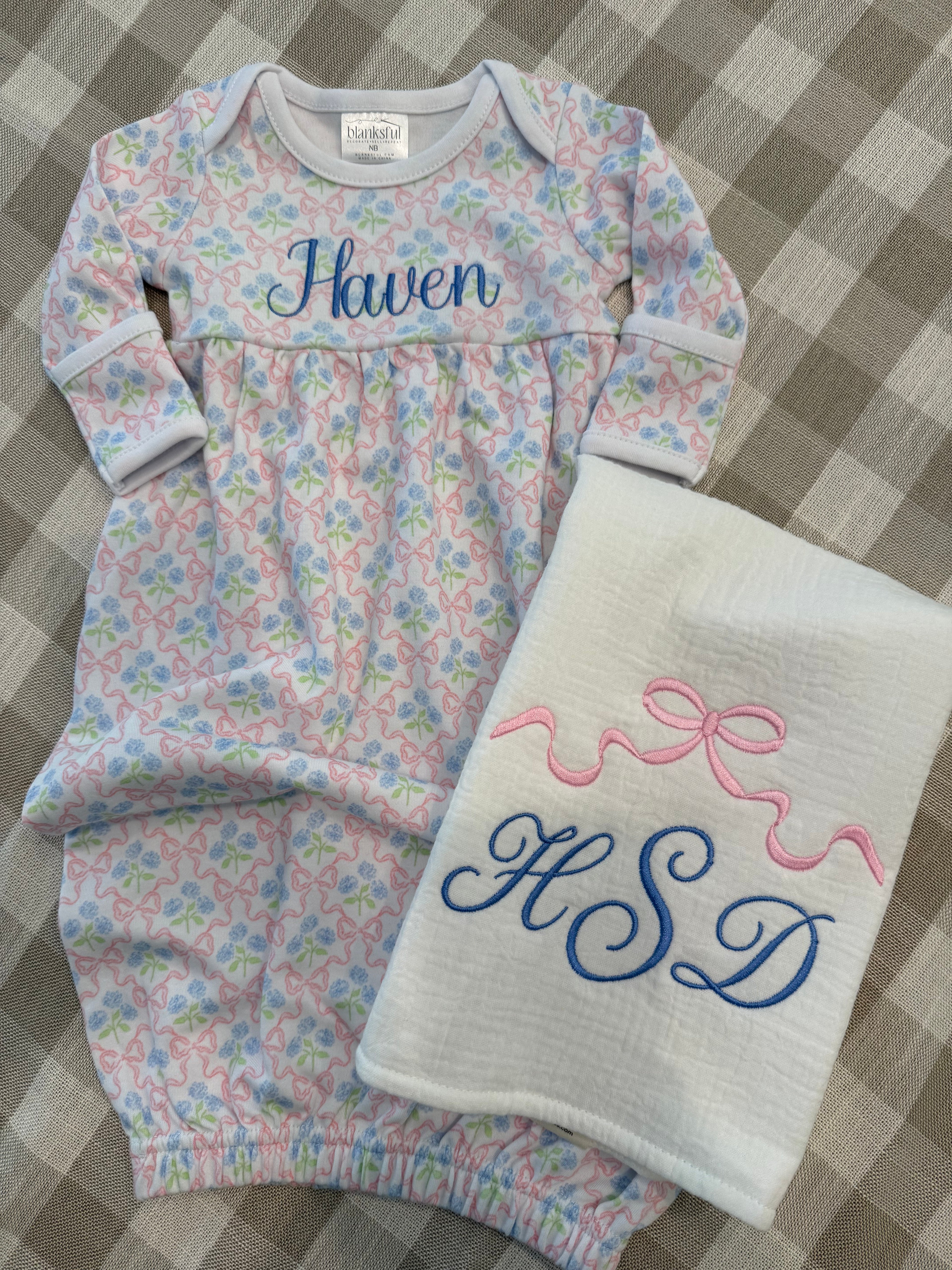 Wrapped up in Bows Newborn Set